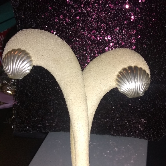 VINTAGE!/ STERLING SEASHELL POST EARRINGS β€οΈ - Picture 7 of 14